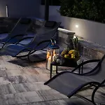 Stunning Apartment In Zadar * زادار