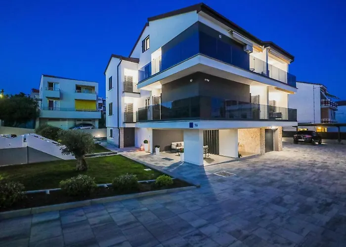 Gorgeous In With Wifi ザダル