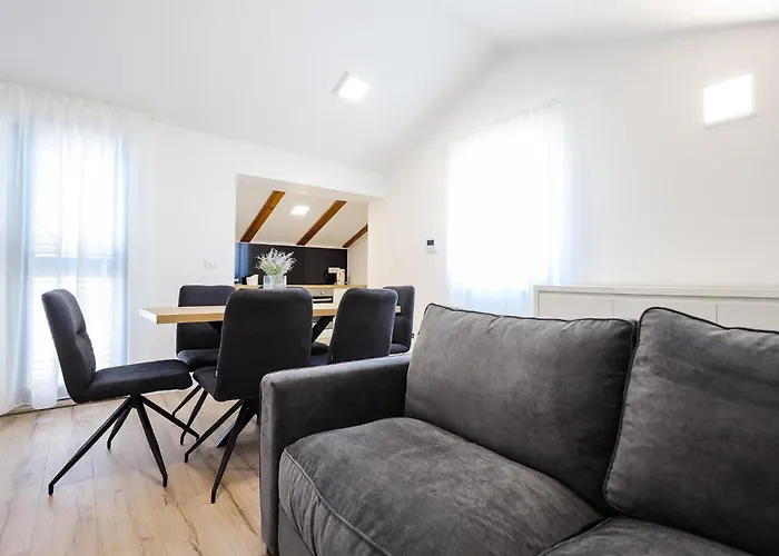 Gorgeous In With Wifi ザダル